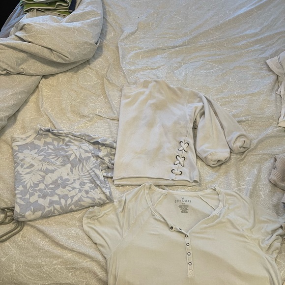 Lot of 21 American Eagle/Aerie pieces. Size L-XXL & Sz. 14 long - Picture 4 of 7